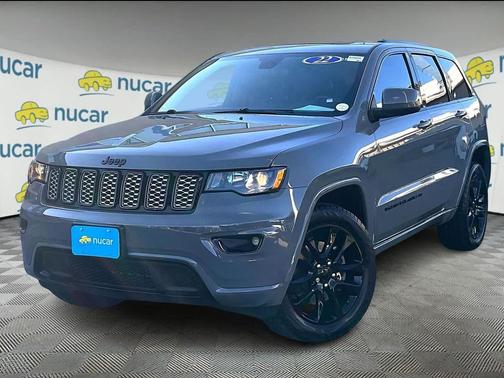2022 Jeep Grand Cherokee Laredo