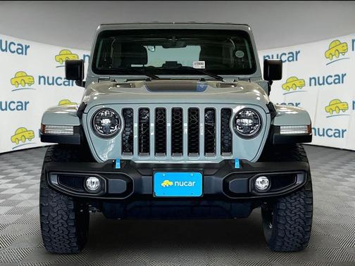 Earl Clearcoat 2023 Jeep Wrangler 4xe Rubicon