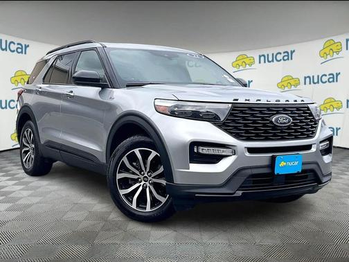 2022 Ford Explorer ST-Line