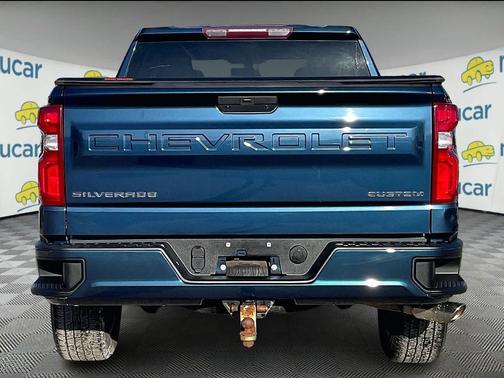 2019 Chevrolet Silverado 1500 Custom