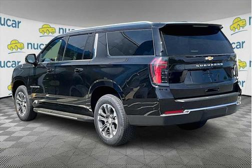 2025 Chevrolet Suburban LS