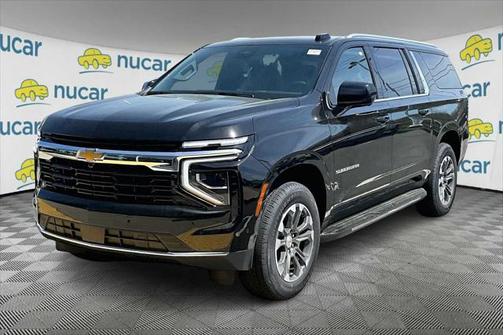 2025 Chevrolet Suburban LS