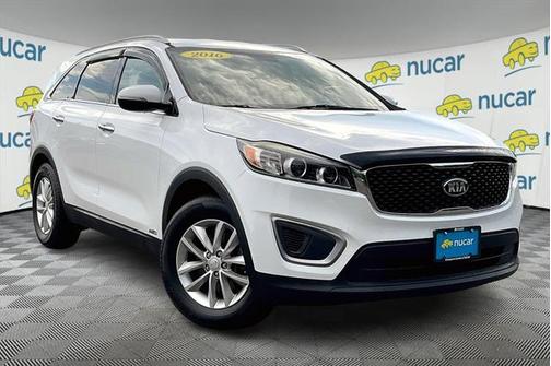 2016 Kia Sorento LX