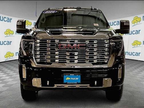 2024 GMC Sierra 2500 Denali