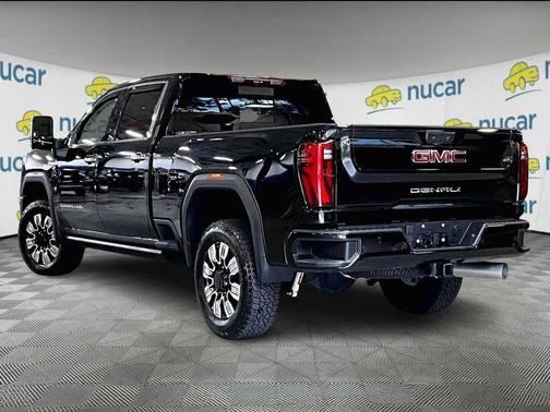 2024 GMC Sierra 2500 Denali