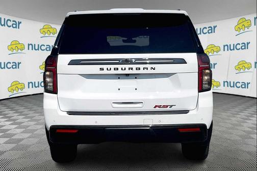 2022 Chevrolet Suburban RST