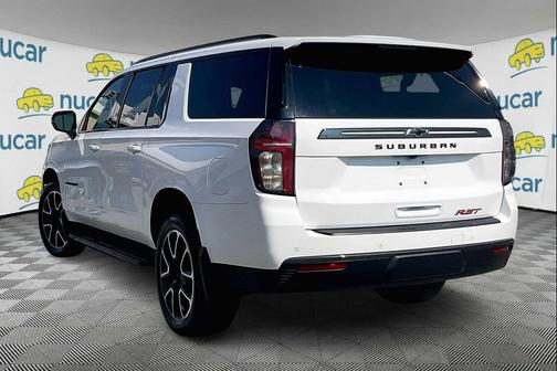 2022 Chevrolet Suburban RST