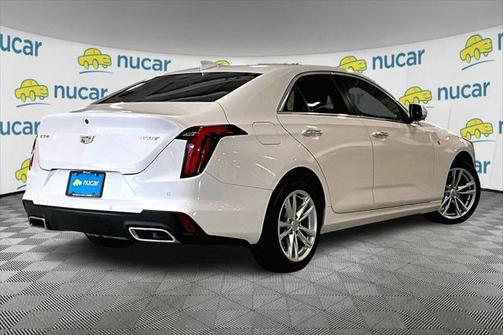 2024 Cadillac CT4 Luxury