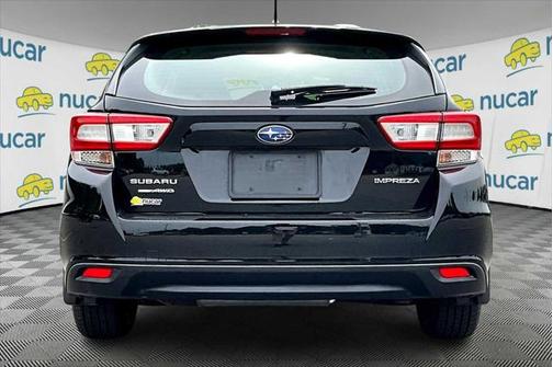 2019 Subaru Impreza 2.0i