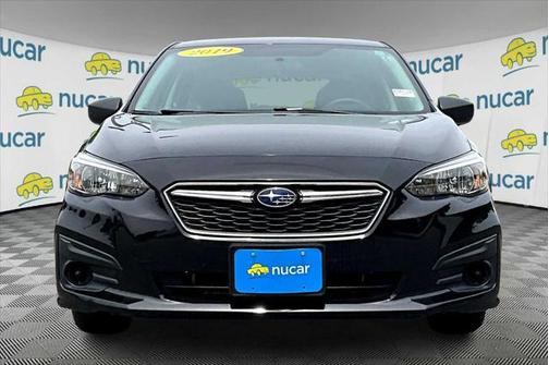 2019 Subaru Impreza 2.0i