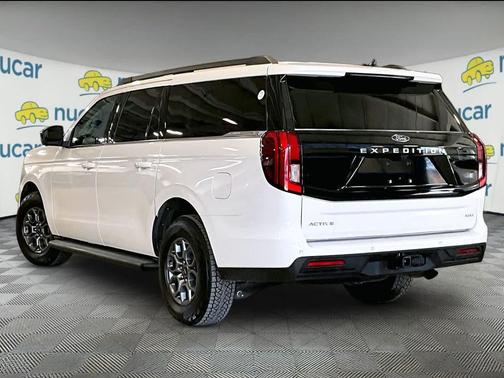 2025 Ford Expedition Max Active 4x4