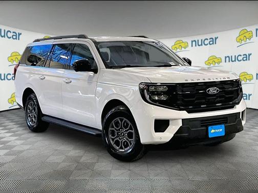 2025 Ford Expedition Max Active 4x4