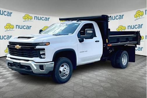 2025 Chevrolet Silverado 3500 WT