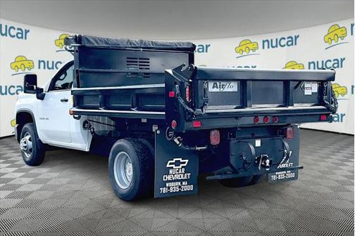 2025 Chevrolet Silverado 3500 WT
