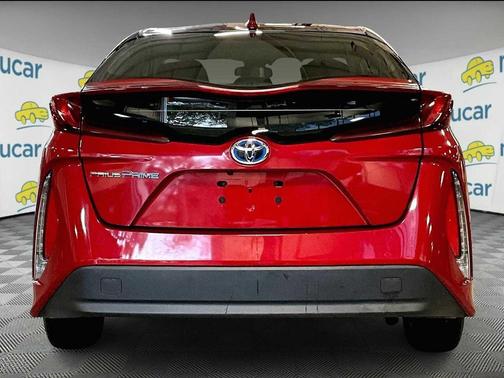 2021 Toyota Prius Prime LE