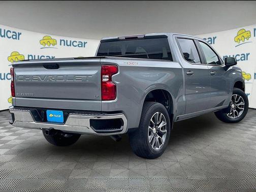 Sterling Gray Metallic 2023 Chevrolet Silverado 1500 LT