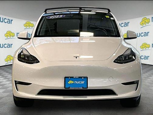 White 2023 Tesla Model Y Long Range Dual Motor All-Wheel Drive