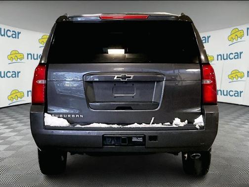 2017 Chevrolet Suburban LT