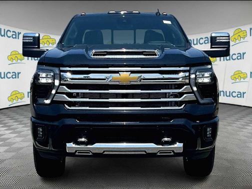 2025 Chevrolet Silverado 2500 High Country