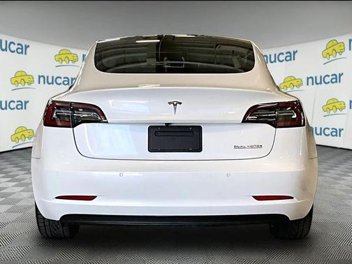 Pearl White Multi-Coat 2020 Tesla Model 3 Performance