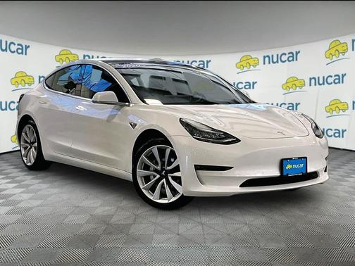 Pearl White Multi-Coat 2020 Tesla Model 3 Performance