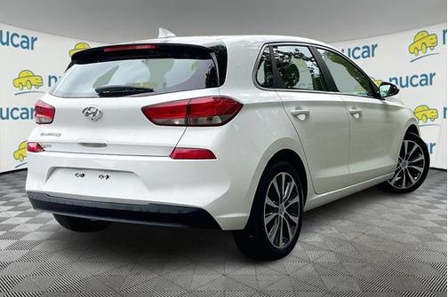 2018 Hyundai Elantra GT Base