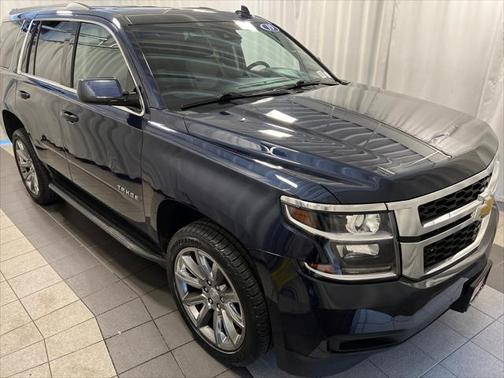 Photo 4 of 34 of 2019 Chevrolet Tahoe LT