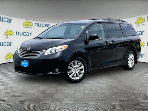 Attitude Black 2015 Toyota Sienna XLE