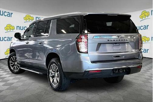 2021 Chevrolet Suburban LT