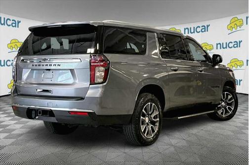 2021 Chevrolet Suburban LT