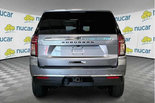 2021 Chevrolet Suburban LT