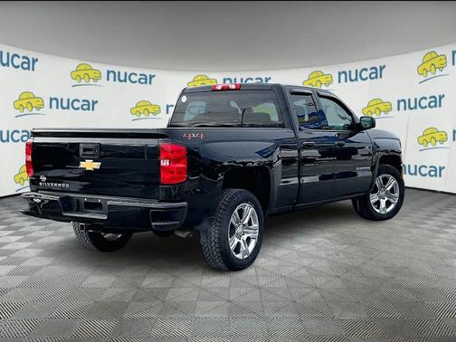 2018 Chevrolet Silverado 1500 Custom