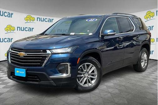 2022 Chevrolet Traverse LT Cloth