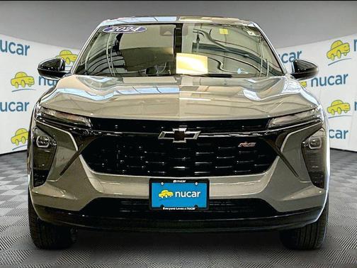 Sterling Gray Metallic 2024 Chevrolet Trax FWD 1RS