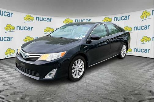 2013 Toyota Camry Hybrid XLE