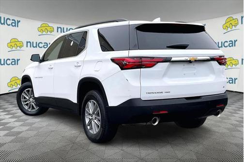 2022 Chevrolet Traverse LT Leather