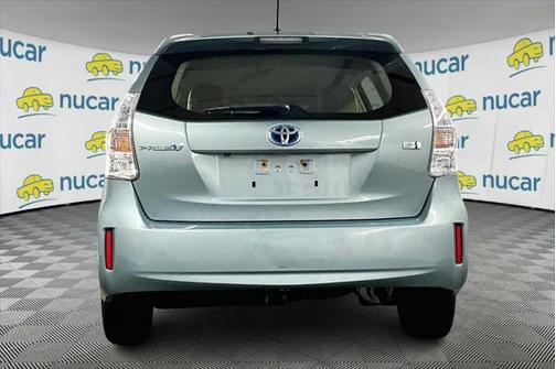 2014 Toyota Prius v Three