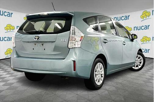 2014 Toyota Prius v Three
