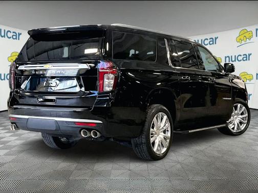 2023 Chevrolet Suburban 4WD High Country