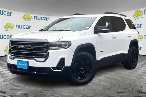 2023 GMC Acadia AWD AT4