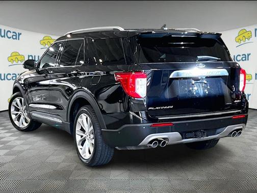 2021 Ford Explorer Platinum