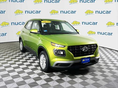 2022 Hyundai VENUE SE