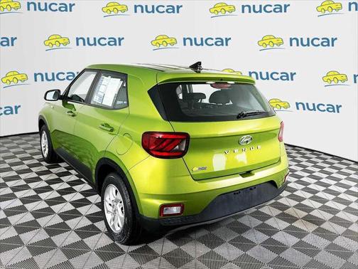 2022 Hyundai VENUE SE