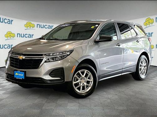 Sterling Gray Metallic 2024 Chevrolet Equinox LS