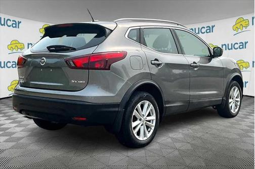 2017 Nissan Rogue Sport SV