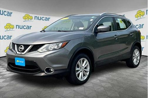 2017 Nissan Rogue Sport SV