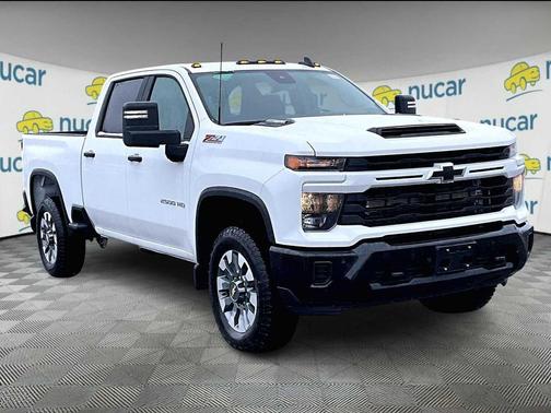 2025 Chevrolet Silverado 2500 Custom