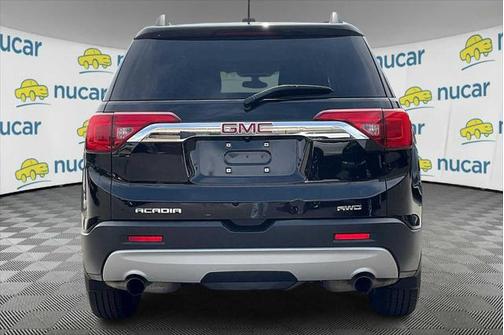 2017 GMC Acadia SLE-2