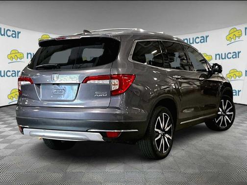 2020 Honda Pilot Touring 8-Passenger