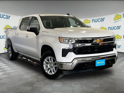 Summit White 2023 Chevrolet Silverado 1500 LT